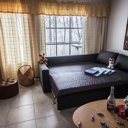 Hétvégi ház Lomavekarit