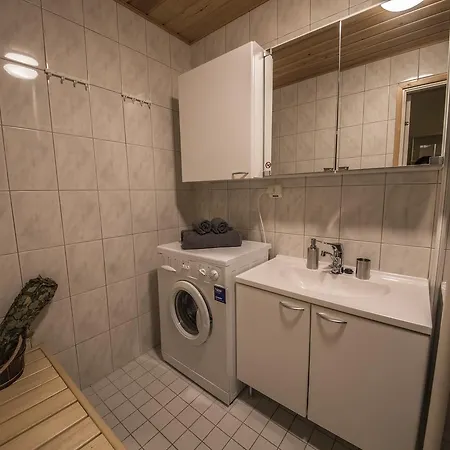 Kır Evi Lomavekarit Rovaniemi